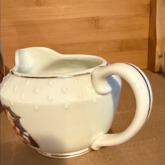 Hummel Tea Set - Picture 10 of 11